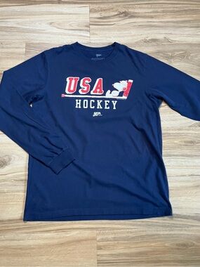 Streaker Sports Snoopy x USA Hockey T-shirt